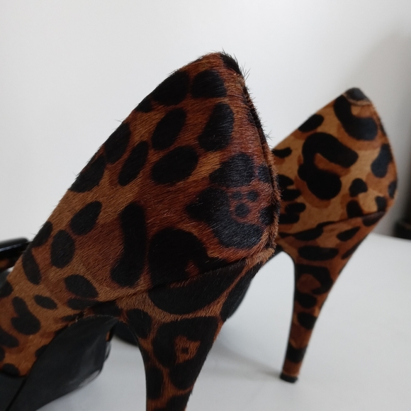 Jessica Simpson cheetah leopard heels - Picture 10 of 15